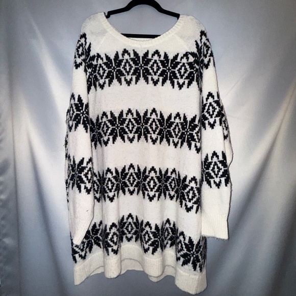 Lane Bryant Dresses & Skirts - Lane Bryant Snowflake sweater dress